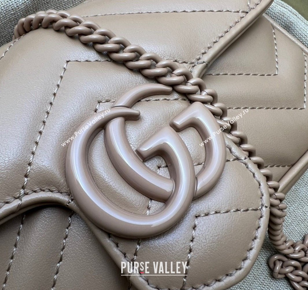 Gucci GG Marmont Super Mini shoulder bag 476433 leather Nude with Brass hardware 2024 (dlh-23122203)