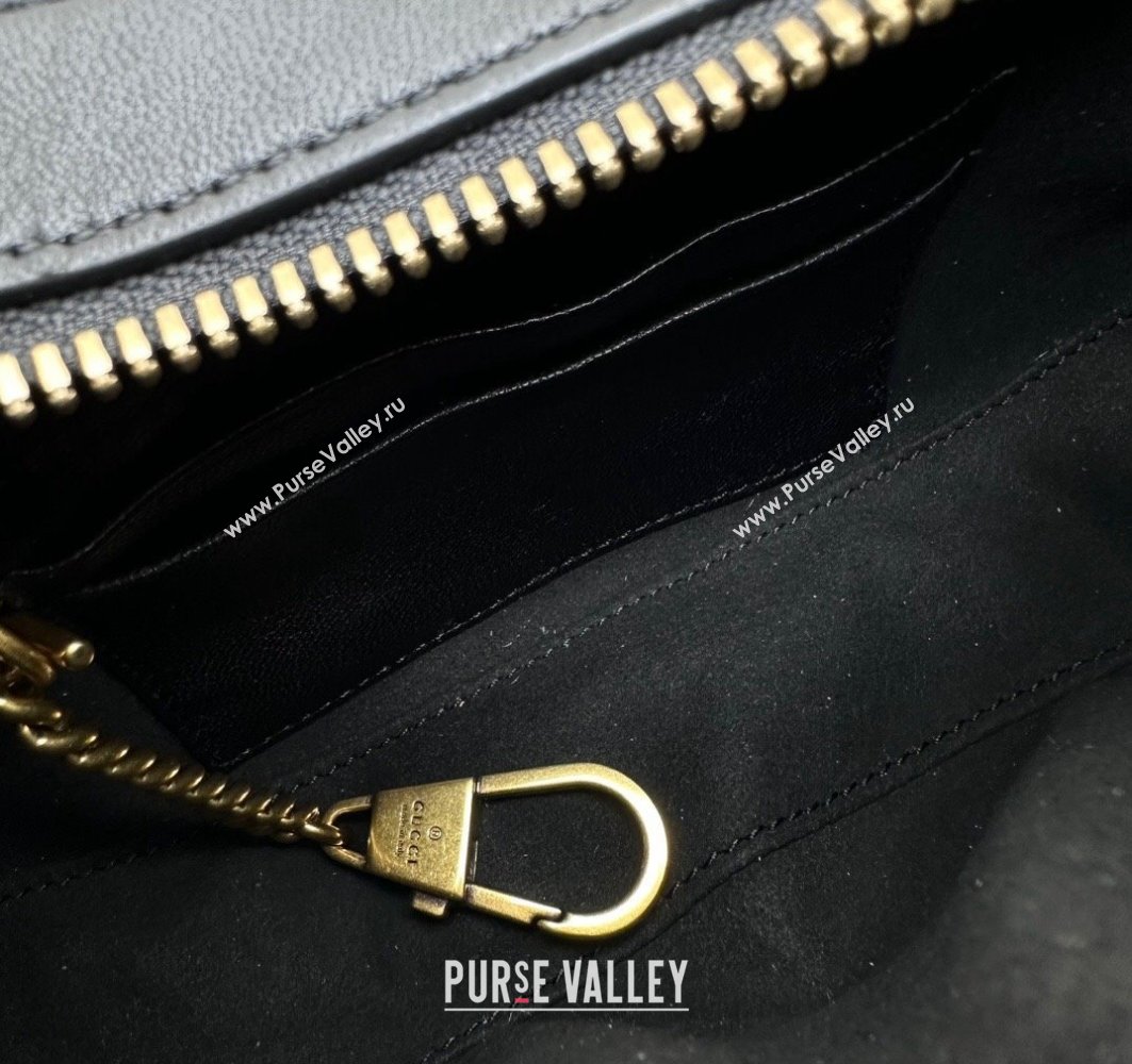 Gucci GG Marmont half-moon-shaped Mini bag 770983 Leather Black with small Double G studs 2024 (dlh-23122133)