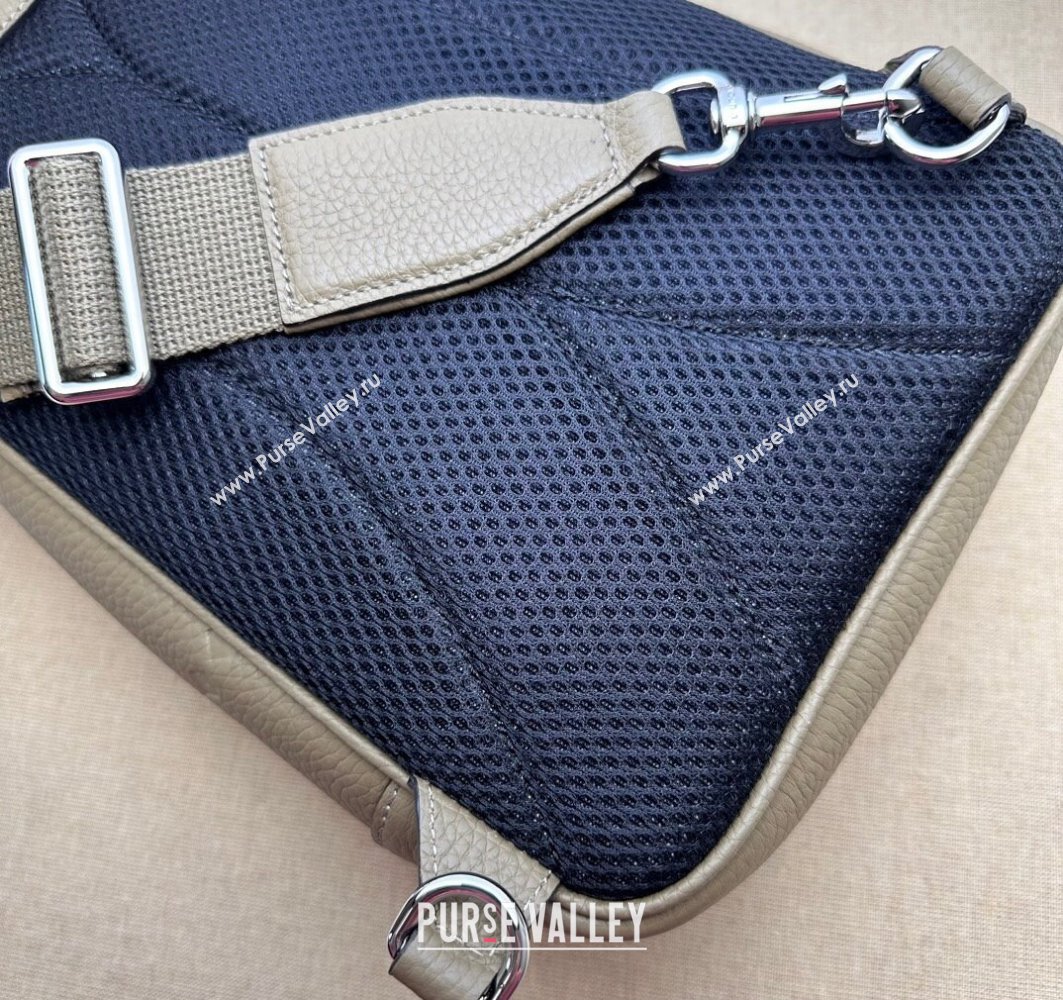 Gucci Jumbo GG Leather crossbody bag 766937 Gray (dlh-23122227)