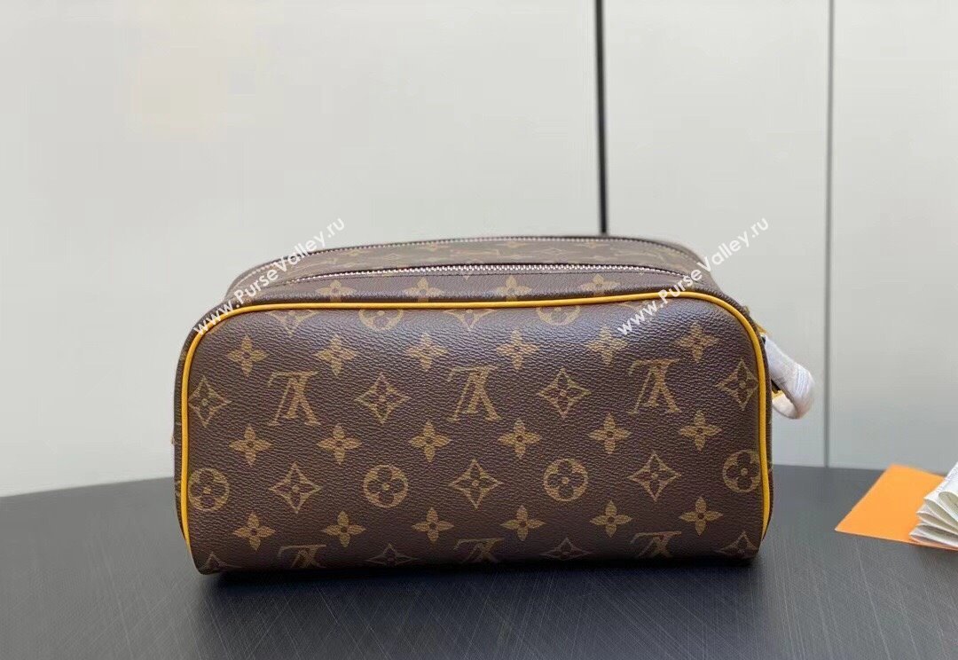 Louis Vuitton Monogram canvas Dopp Kit Toilet Pouch Bag M46764 Yellow 2024 (kiki-23122308)
