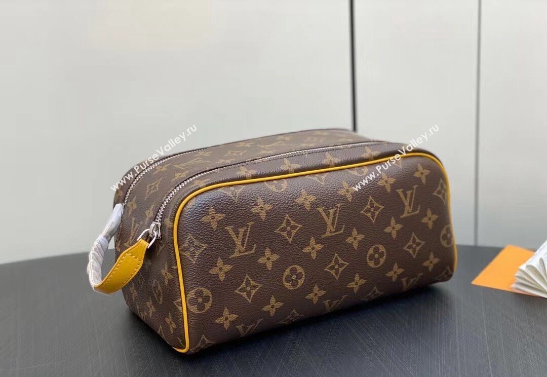 Louis Vuitton Monogram canvas Dopp Kit Toilet Pouch Bag M46764 Yellow 2024 (kiki-23122308)