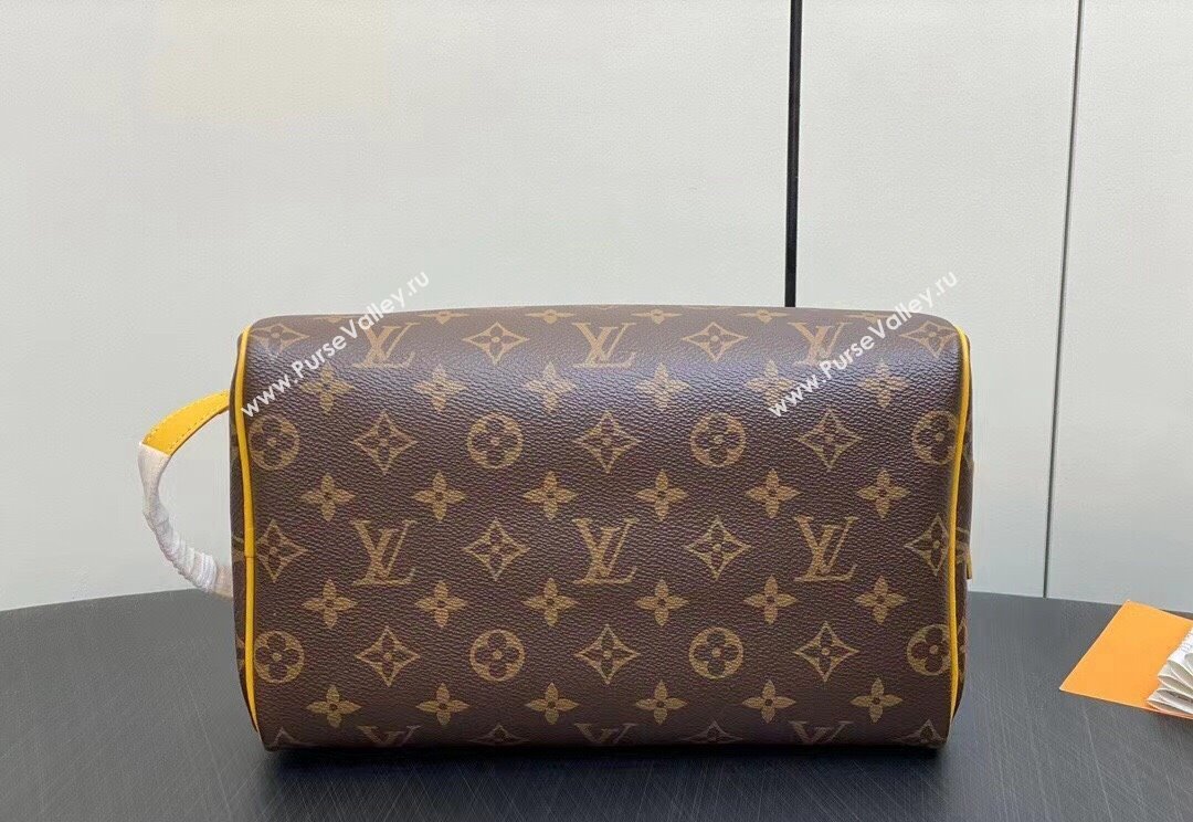 Louis Vuitton Monogram canvas Dopp Kit Toilet Pouch Bag M46764 Yellow 2024 (kiki-23122308)