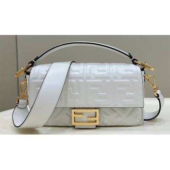 Fendi Nappa Leather Medium Baguette Bag White (chaoliu-23122620)