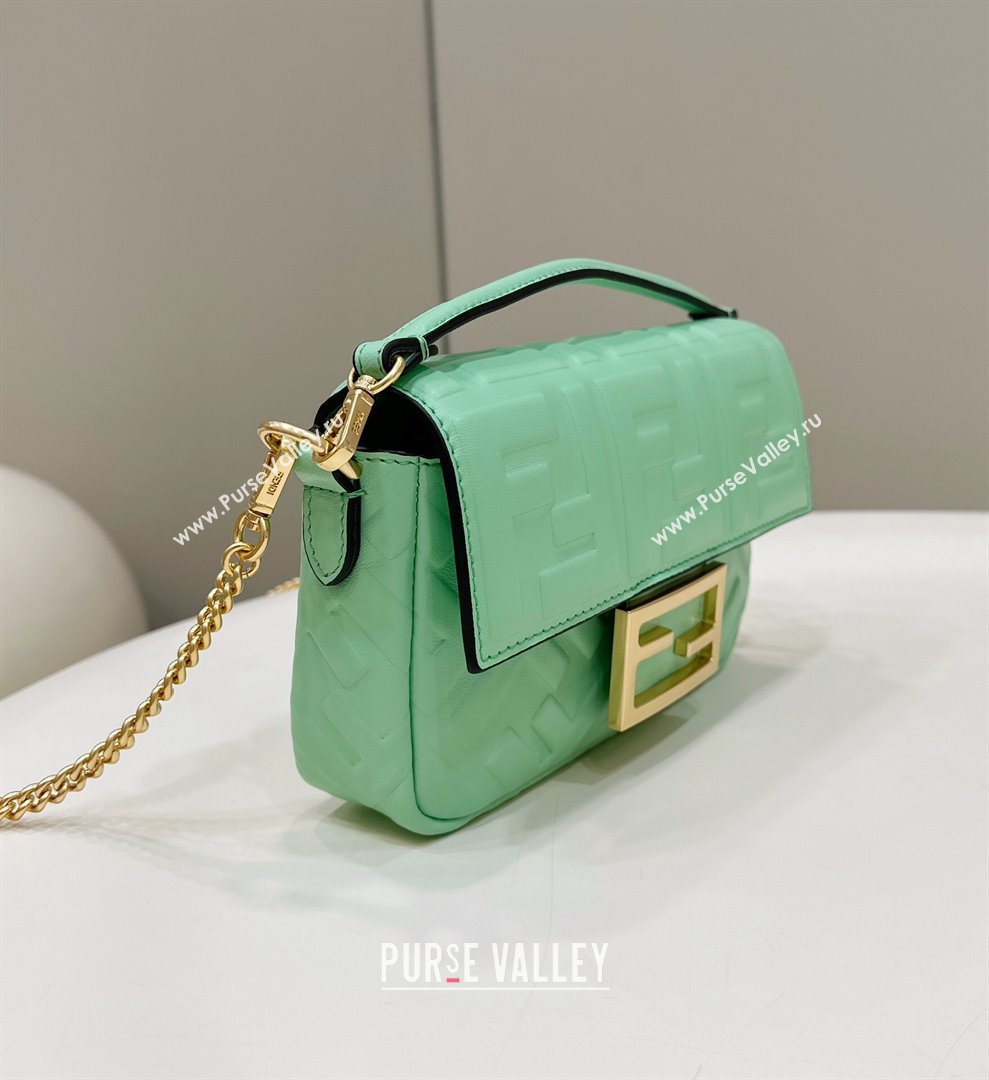Fendi Nappa Leather Mini Baguette bag Light Green (chaoliu-23122630)