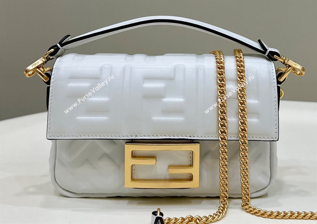 Fendi Nappa Leather Mini Baguette bag White (chaoliu-23122627)