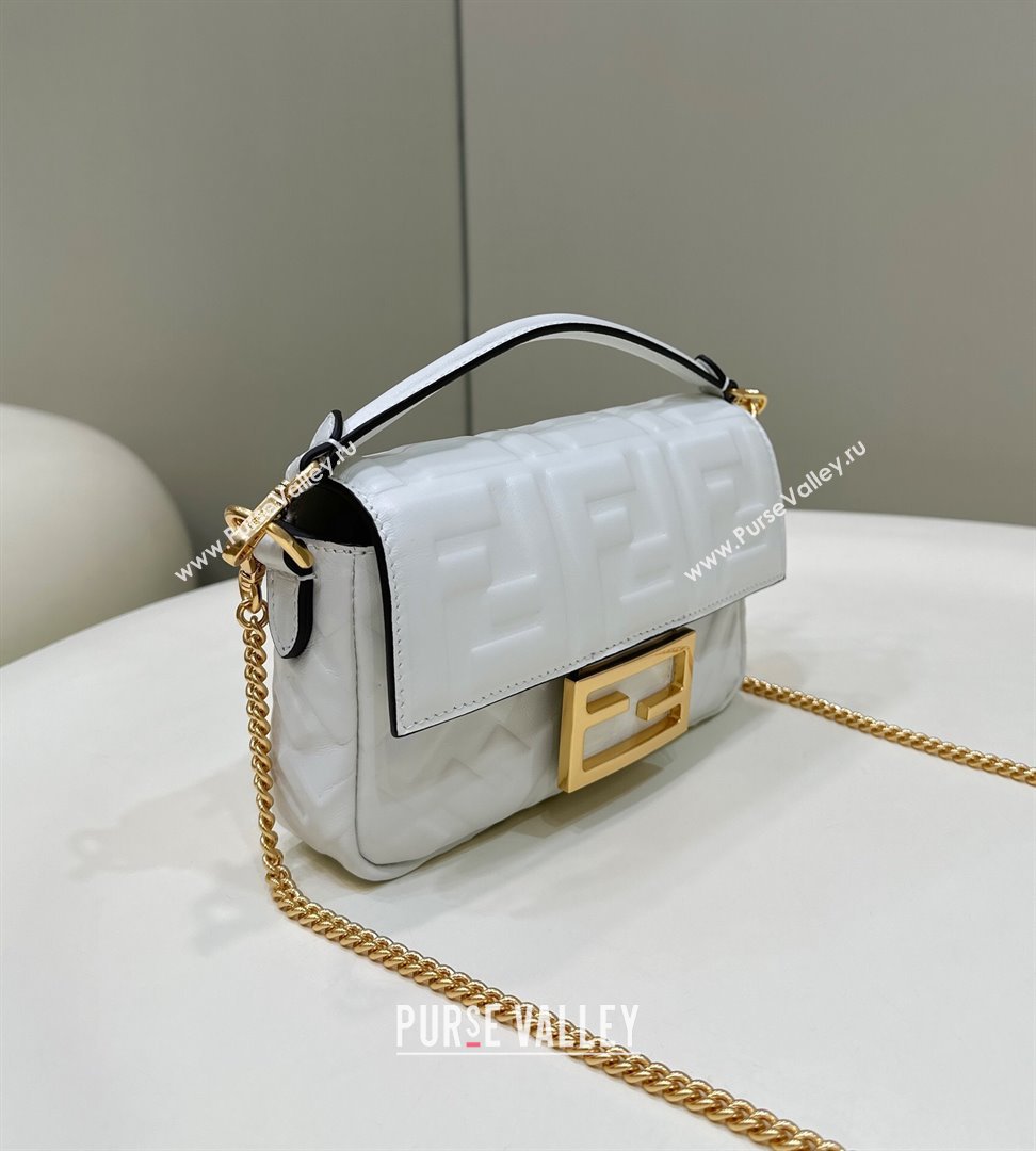 Fendi Nappa Leather Mini Baguette bag White (chaoliu-23122627)