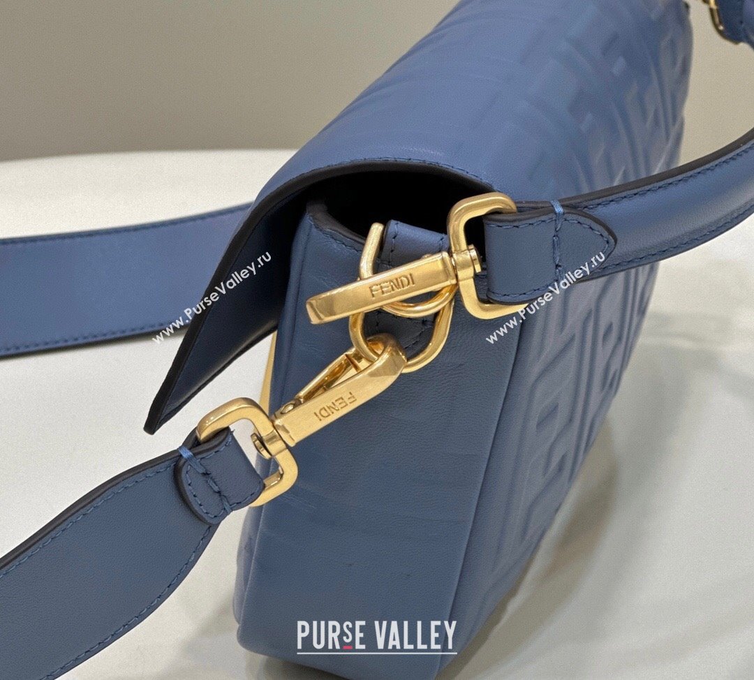 Fendi Nappa Leather Medium Baguette Bag blue (chaoliu-23122621)