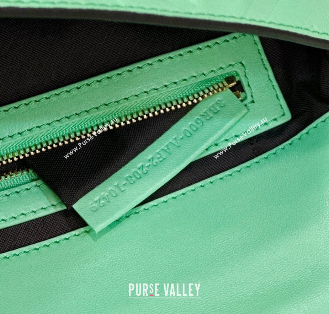 Fendi Nappa Leather Medium Baguette Bag Light Green (chaoliu-23122623)