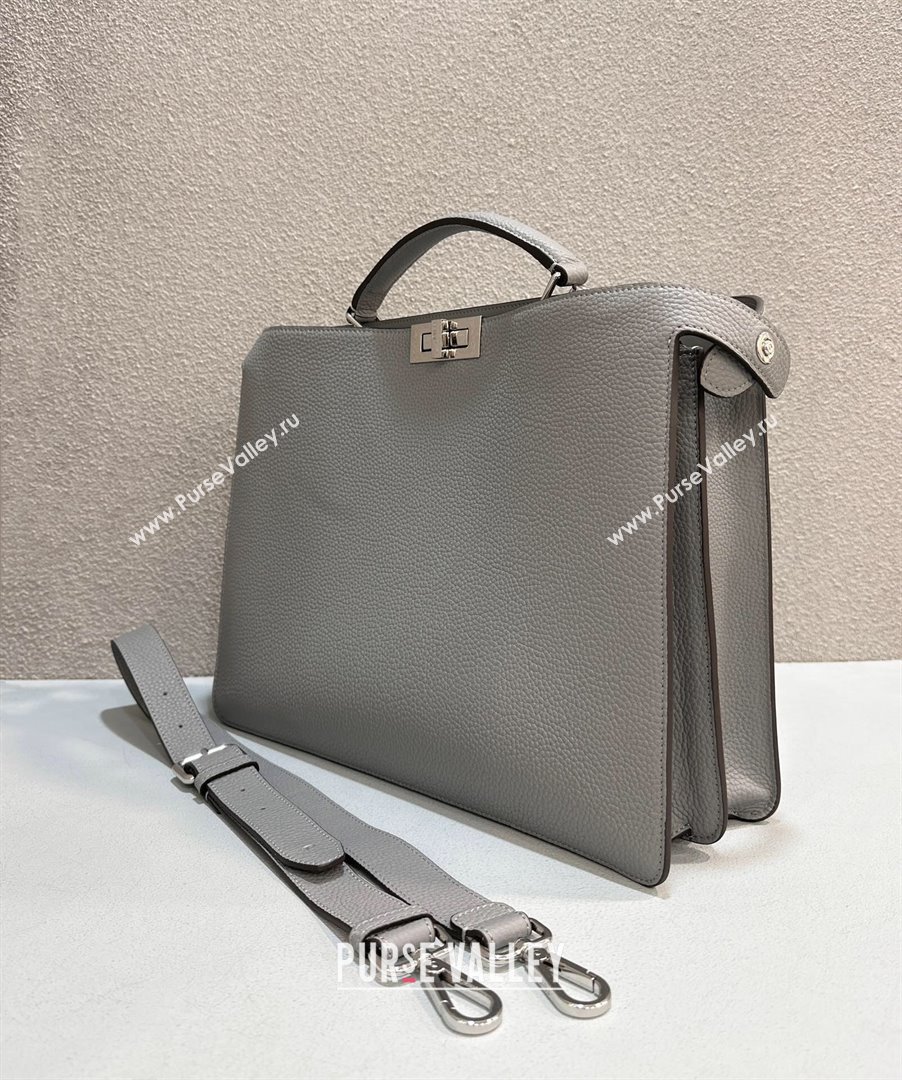Fendi Peekaboo Iseeu Medium Bag in Selleria Leather 7VA529 Gray/White (chaoliu-23122731)