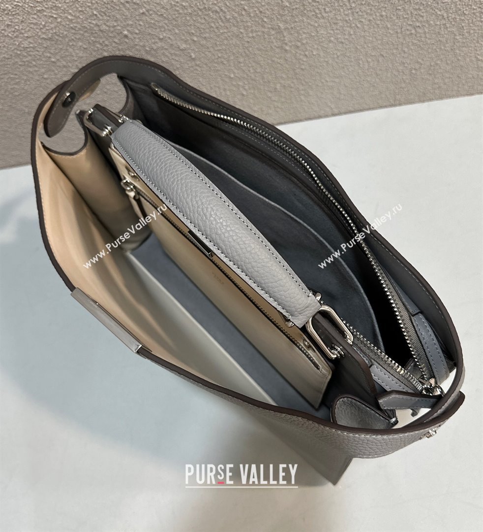 Fendi Peekaboo Iseeu Medium Bag in Selleria Leather 7VA529 Gray/White (chaoliu-23122731)