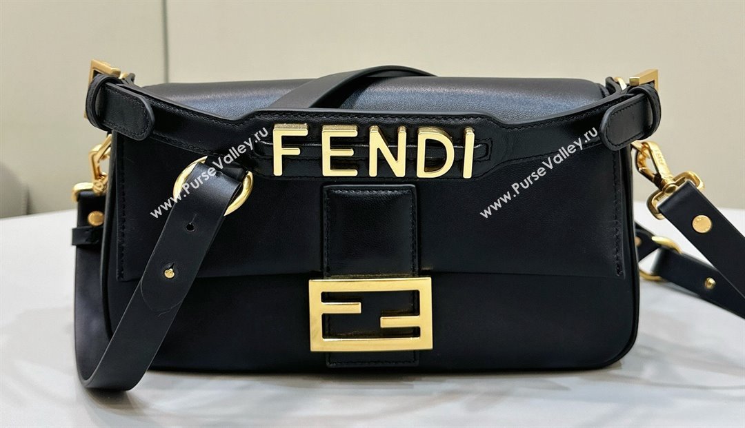 Fendi by Stefano Pilati Medium Baguette Bag handle with metal FENDI lettering in Black nappa leather 2024 (chaoliu-23122740)