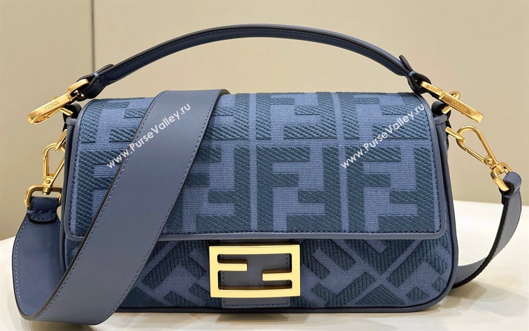 Fendi Medium Baguette bag in Blue canvas with FF embroidery (chaoliu-23122611)
