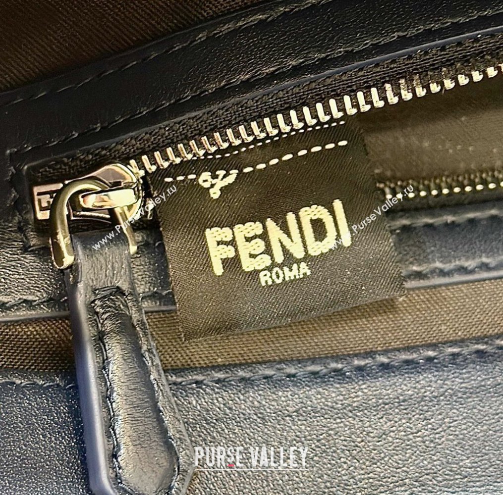 Fendi Nappa Leather Medium Baguette Bag Midnight blue (chaoliu-23122625)