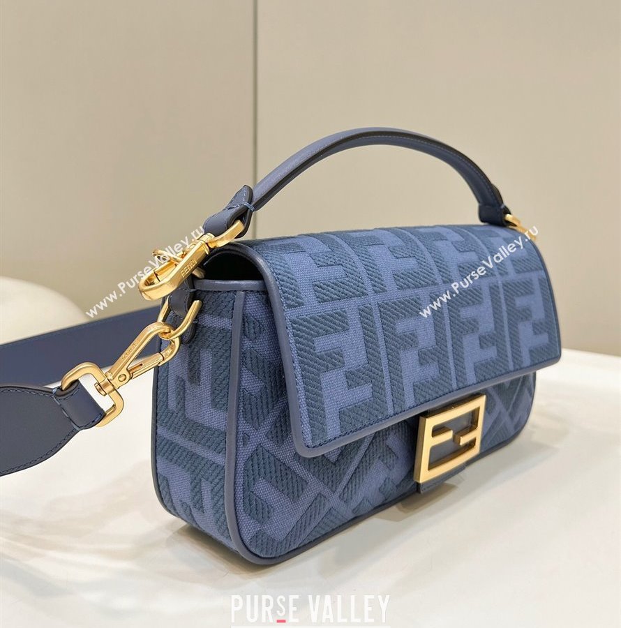 Fendi Medium Baguette bag in Blue canvas with FF embroidery (chaoliu-23122611)