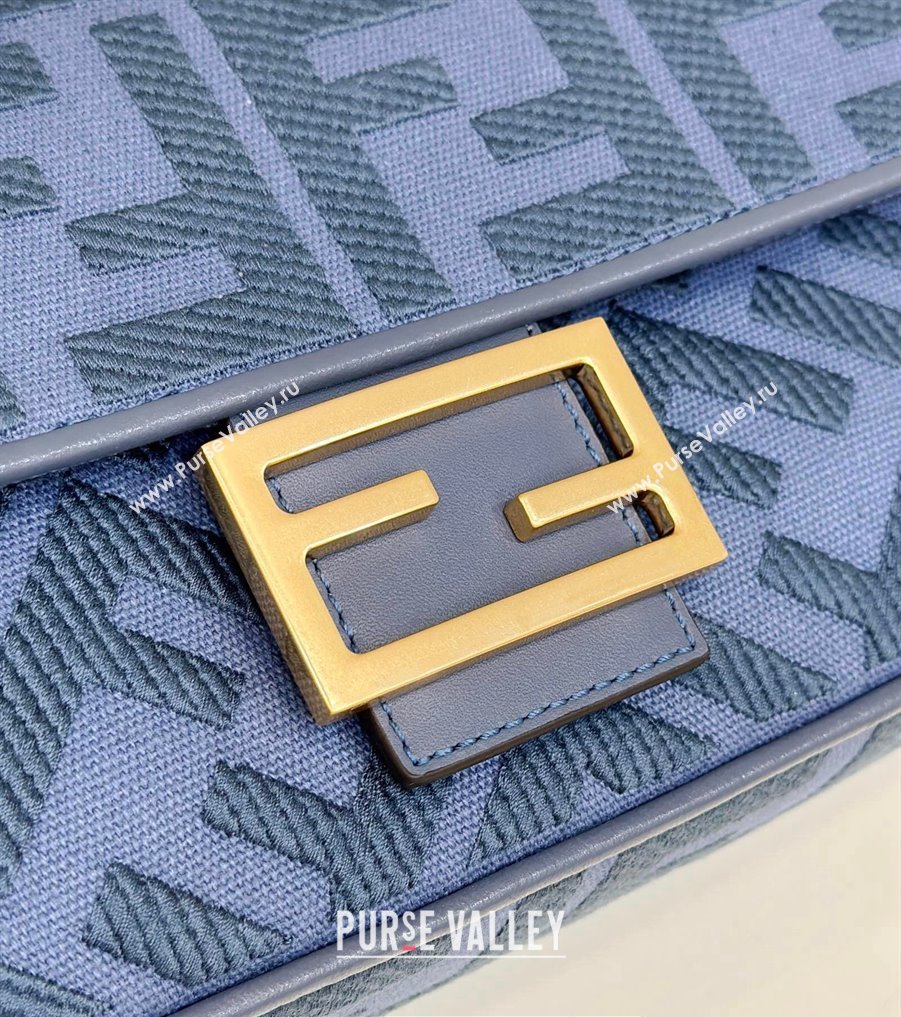 Fendi Medium Baguette bag in Blue canvas with FF embroidery (chaoliu-23122611)