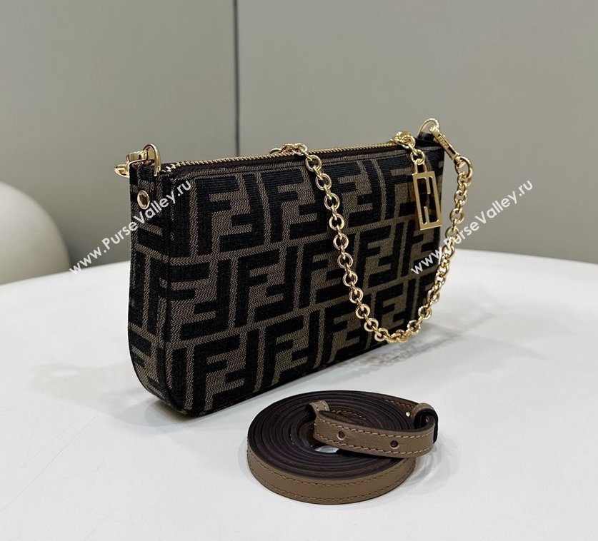 Fendi Baguette Pouch clutch with chain Bag in Brown jacquard FF fabric (chaoliu-23122726)
