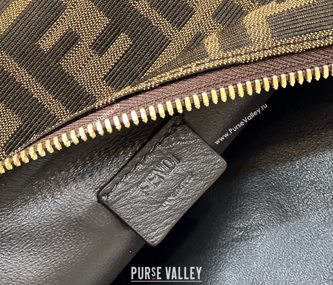 Fendi Vintage Hobo Bag in Brown jacquard FF fabric 8299 (chaoliu-23122724)