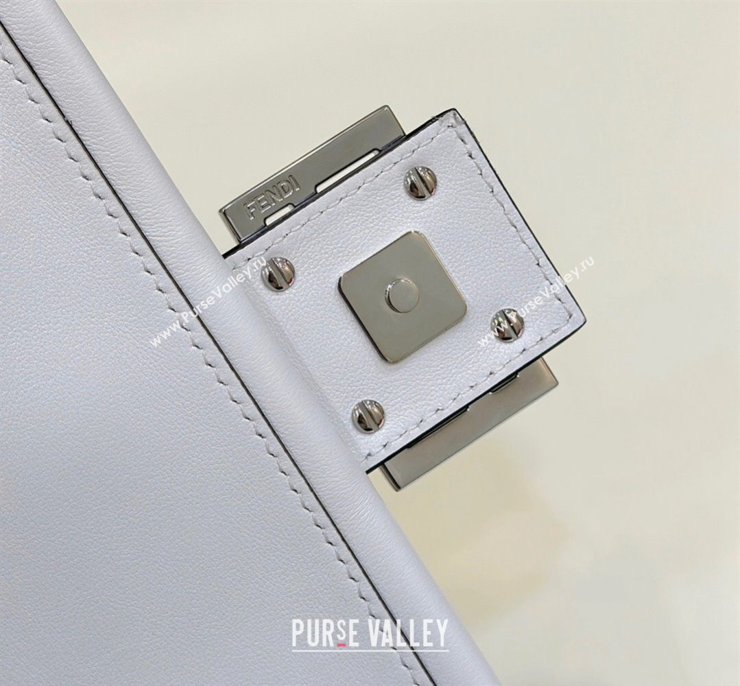 Fendi by Marc Jacobs Medium Baguette Bag in Print Leather White 2024 (chaoliu-23122742)