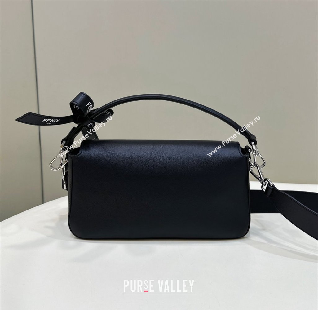Fendi by Marc Jacobs Medium Baguette Bag in Print Leather Black 2024 (chaoliu-23122741)