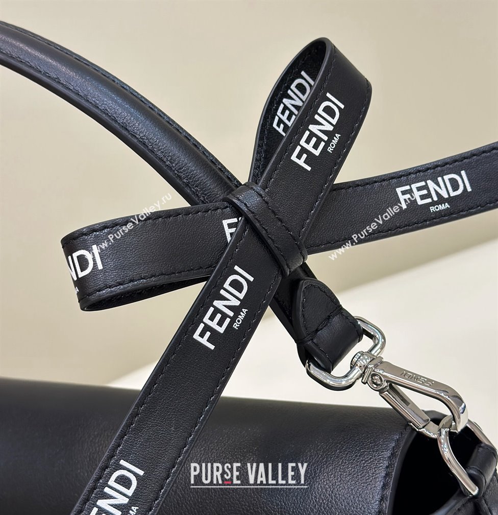 Fendi by Marc Jacobs Medium Baguette Bag in Print Leather Black 2024 (chaoliu-23122741)