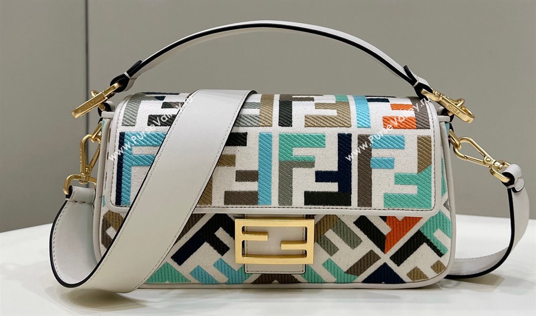 Fendi Medium Baguette bag in Multicolor White canvas with FF embroidery (chaoliu-23122614)