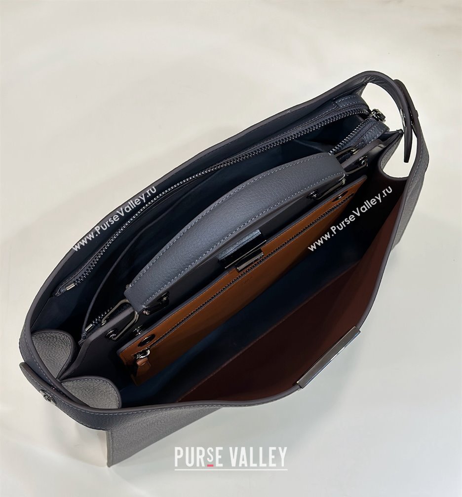 Fendi Peekaboo Iseeu Medium Bag in Selleria Leather 7VA529 Dark Gray/Brown (chaoliu-23122728)