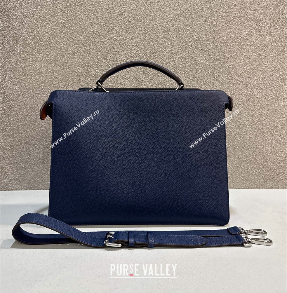 Fendi Peekaboo Iseeu Medium Bag in Selleria Leather 7VA529 Dark Blue/Blue (chaoliu-23122729)
