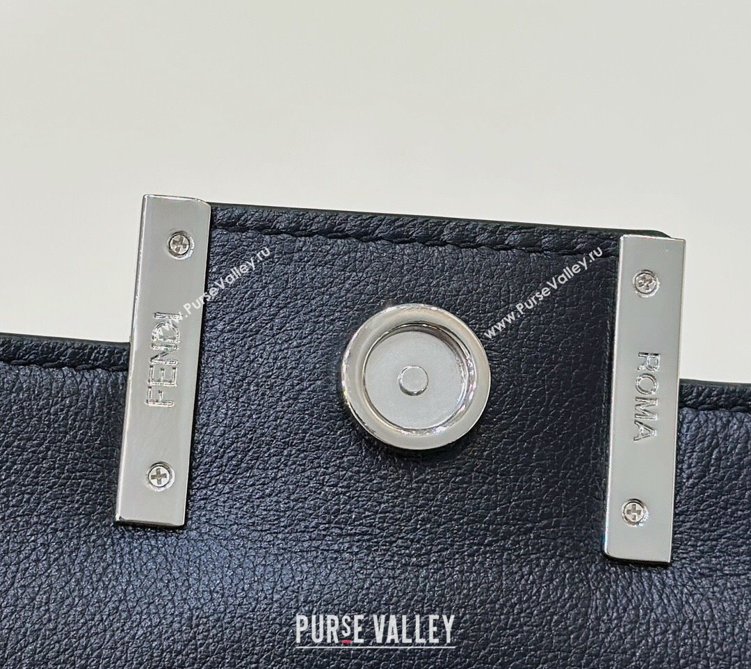 Fendi by Marc Jacobs Baguette Phone Pouch Bag in Print Leather Black 2024 (chaoliu-23122743)