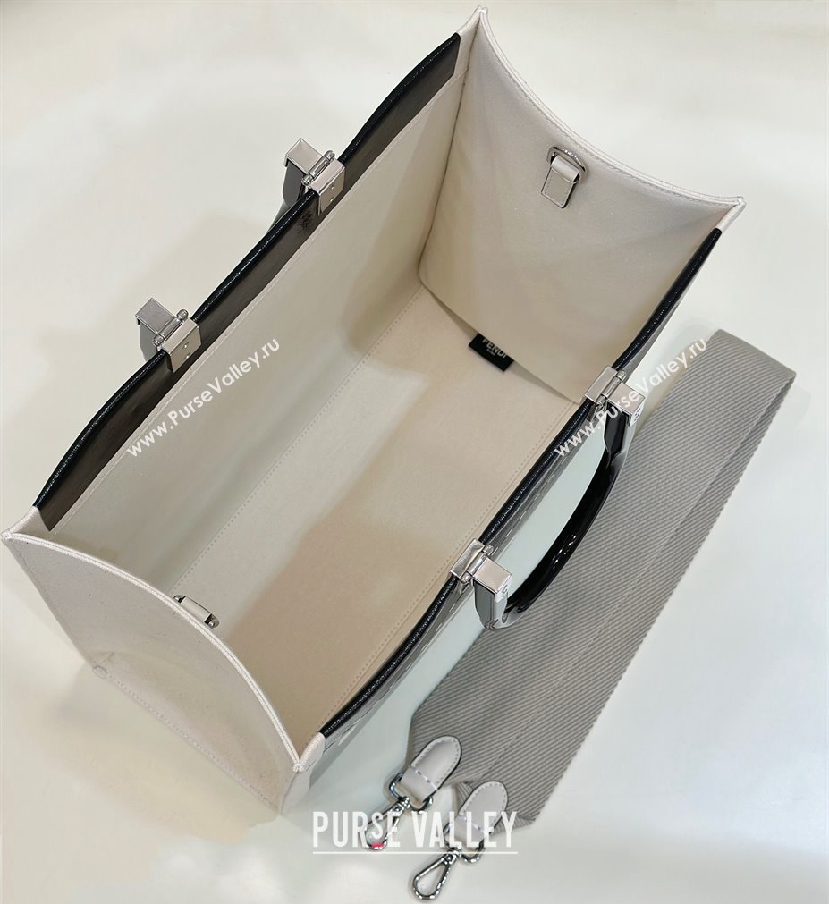 Fendi Sunshine Medium Shopper Tote Bag Canvas/Leather Black (chaoliu-23122714)