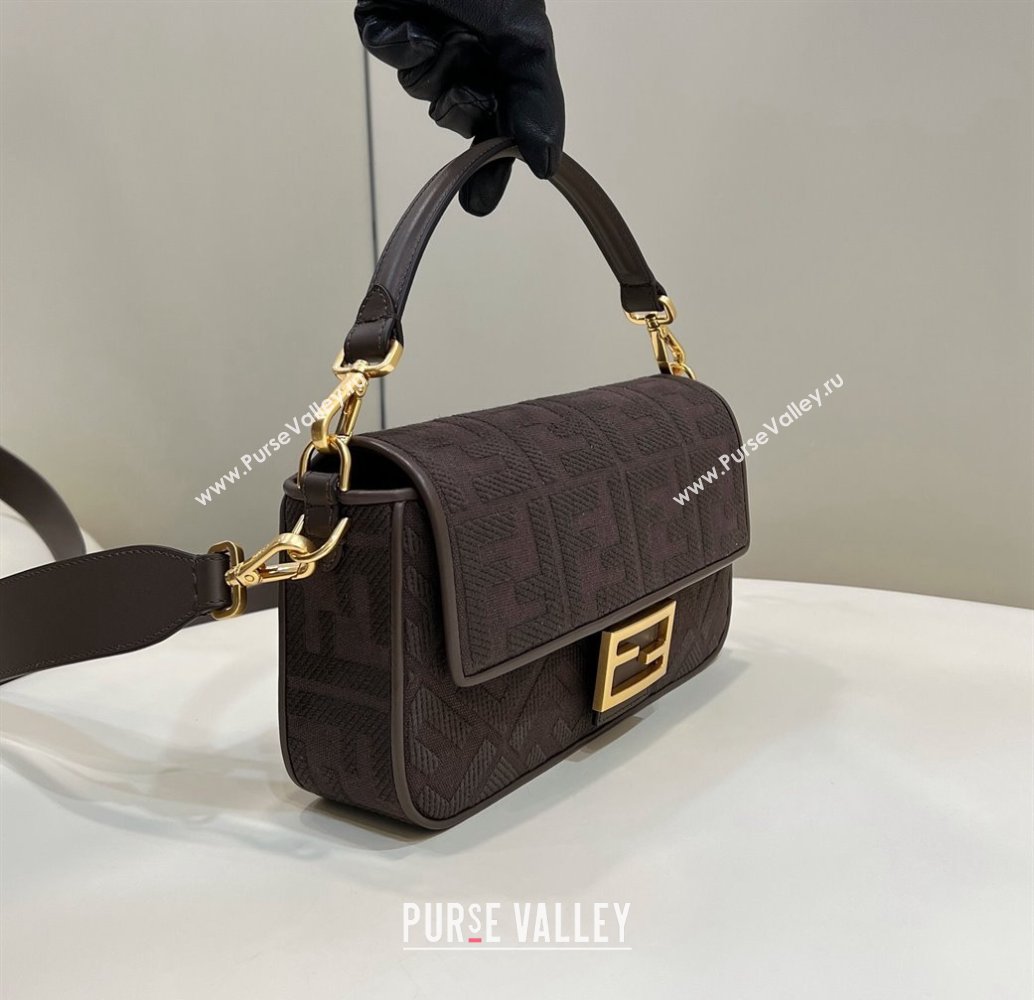 Fendi Medium Baguette bag in Coffee canvas with FF embroidery (chaoliu-23122609)