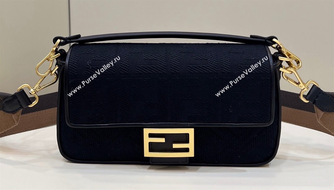 Fendi Medium Baguette bag in Black canvas with FF embroidery (chaoliu-23122604)