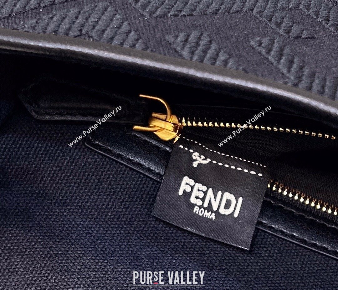 Fendi Medium Baguette bag in Black canvas with FF embroidery (chaoliu-23122604)