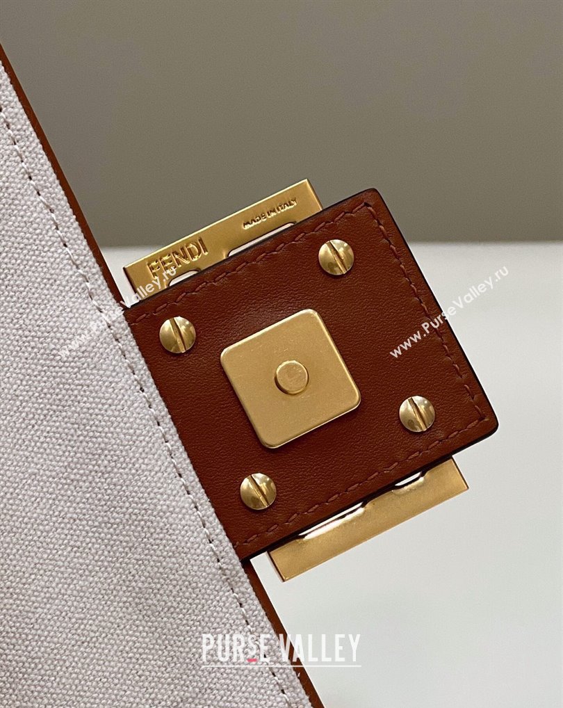 Fendi Medium Baguette bag in White canvas with FF embroidery (chaoliu-23122606)