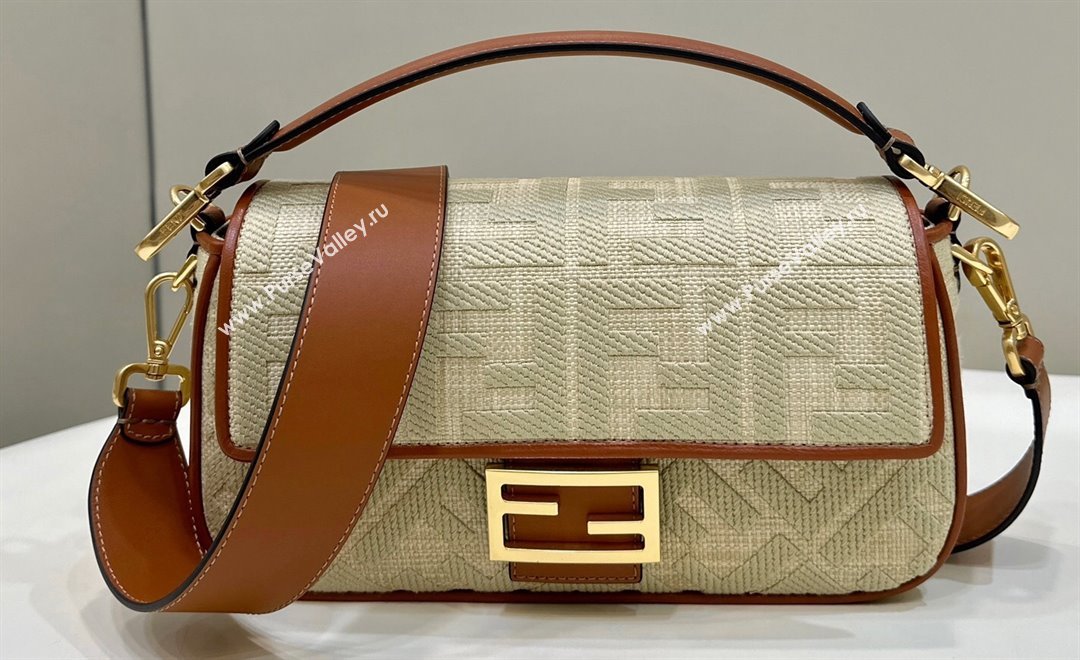 Fendi Medium Baguette bag in Natural straw canvas with FF embroidery (chaoliu-23122601)