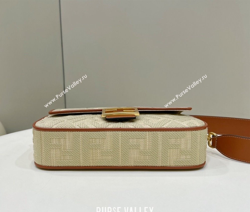 Fendi Medium Baguette bag in Natural straw canvas with FF embroidery (chaoliu-23122601)