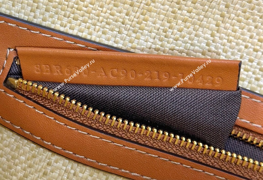 Fendi Medium Baguette bag in Natural straw canvas with FF embroidery (chaoliu-23122601)