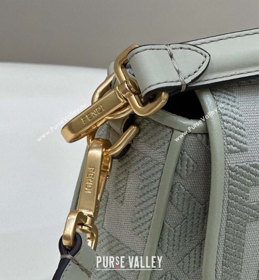 Fendi Medium Baguette bag in Green canvas with FF embroidery (chaoliu-23122612)