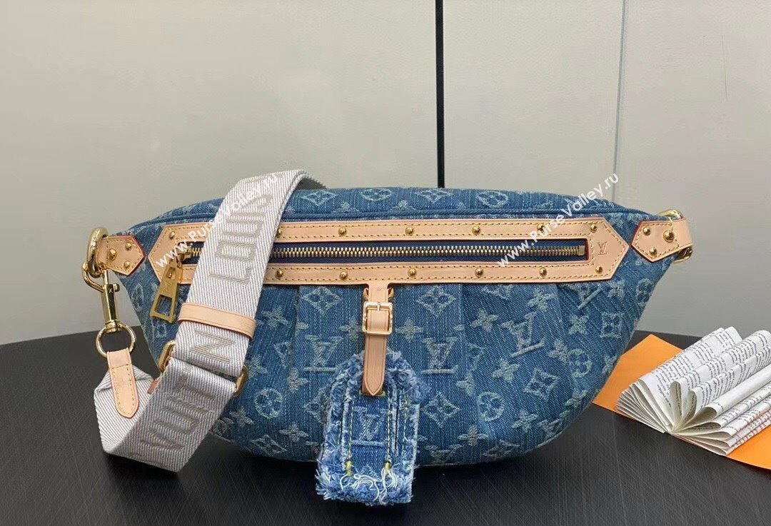 Louis Vuitton Monogram Denim BumBag M46847 2024 (kiki-23122603)