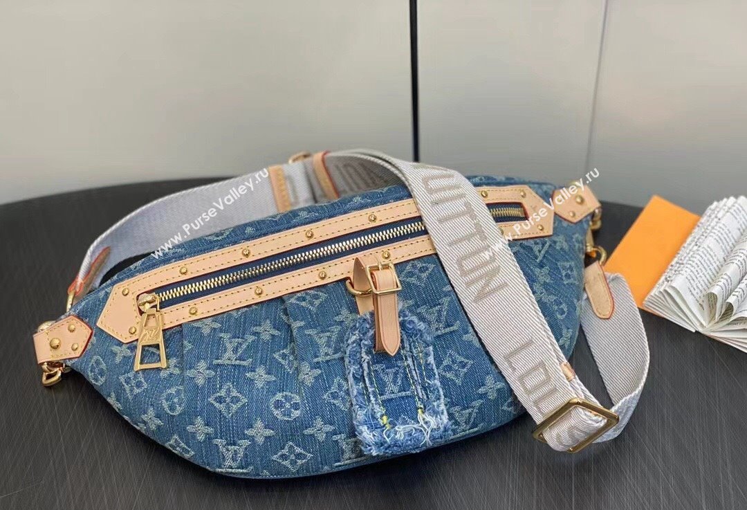 Louis Vuitton Monogram Denim BumBag M46847 2024 (kiki-23122603)