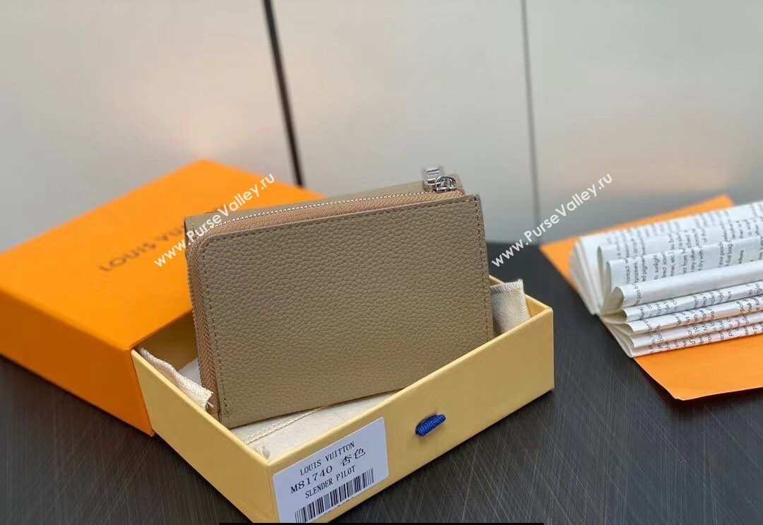 Louis Vuitton Cowhide leather Aerogram Slender Pilot Wallet M82410 Sage 2024 (kiki-23122608)