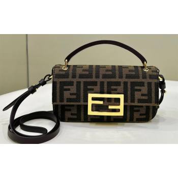 Fendi Baguette Phone Pouch Bag in Brown FF jacquard fabric 2024 (chaoliu-23122745)