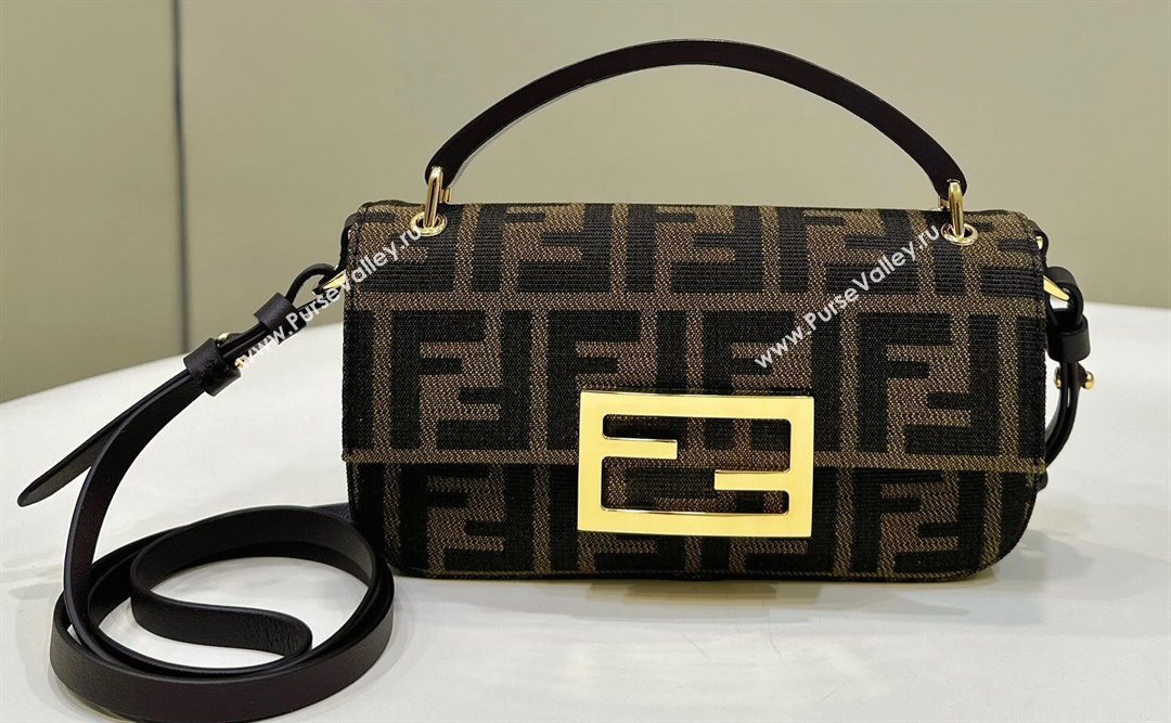 Fendi Baguette Phone Pouch Bag in Brown FF jacquard fabric 2024 (chaoliu-23122745)