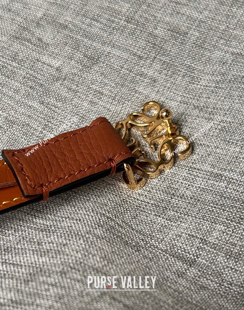Loewe Width 2cm Anagram belt in pebble grain calfskin 04 (99belt-23122714)