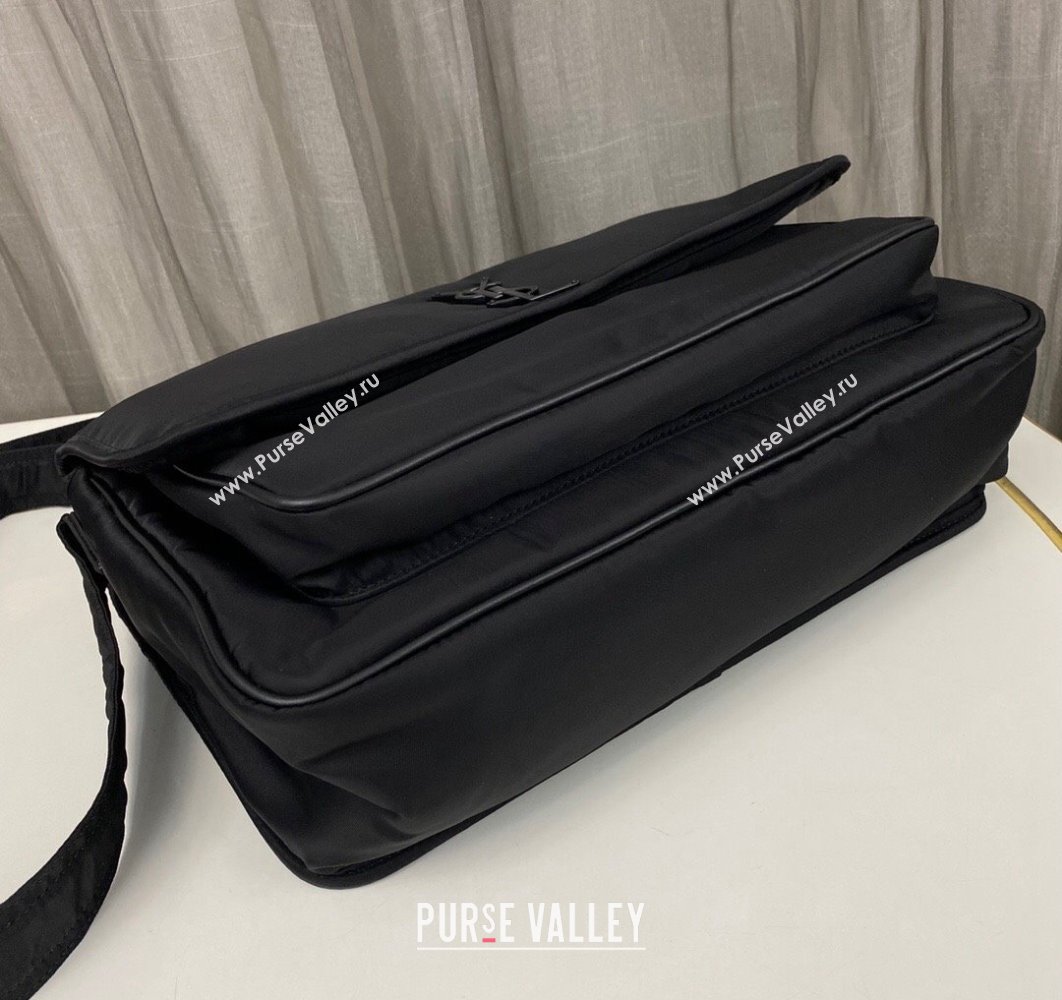 Saint Laurent niki messenger Bag in econyl® 757146 Black (nana-24011066)