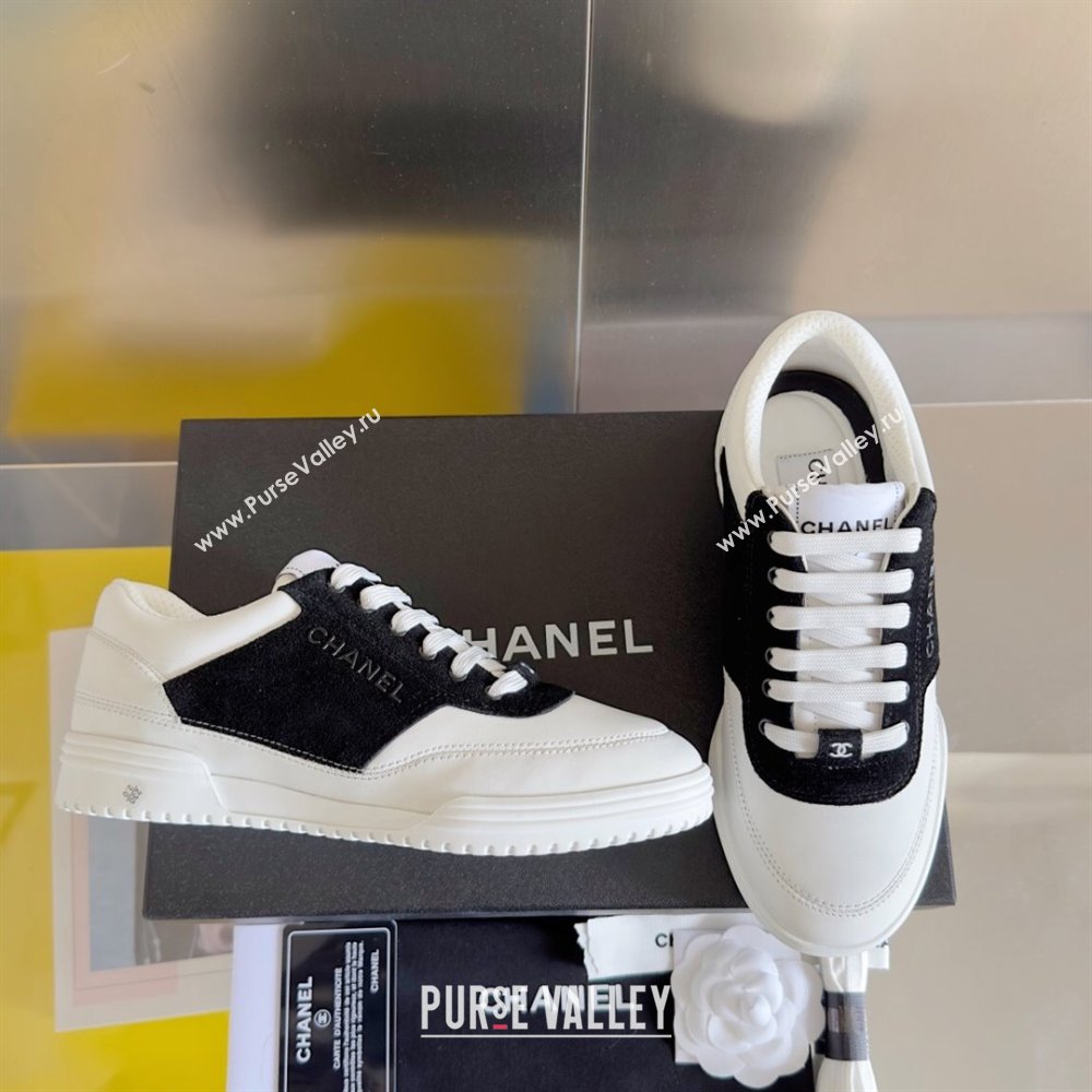 Chanel Calfskin Suede Calfskin Logo Sneakers 07 2024 (danni-24010437)