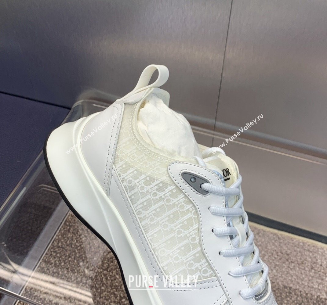 Dior Calfskin and Technical Mesh with Dior Oblique Canvas B25 Runner Mens Sneakers 08 2024 (modeng-240109d08)
