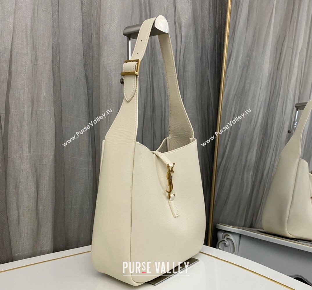 Saint Laurent le 5 à 7 supple small Bag in grained leather 713938 White (nana-24011046)