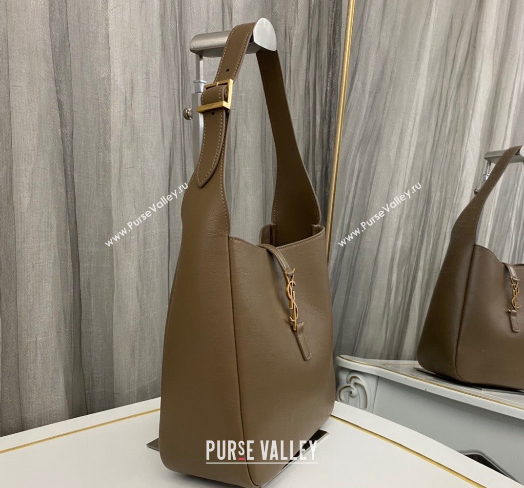 Saint Laurent le 5 à 7 supple small Bag in grained leather 713938 Camel (nana-24011049)