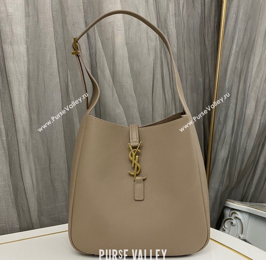 Saint Laurent le 5 à 7 supple small Bag in grained leather 713938 Beige (nana-24011048)