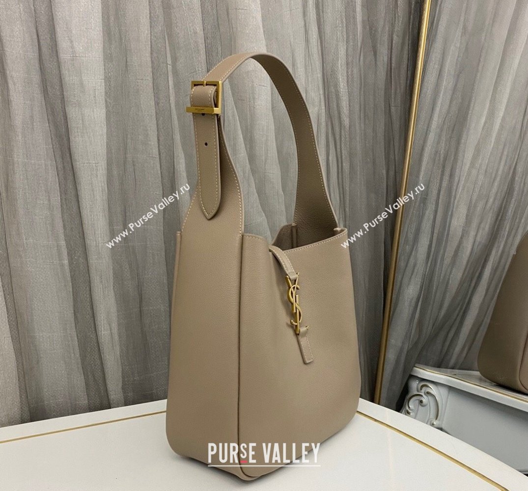 Saint Laurent le 5 à 7 supple small Bag in grained leather 713938 Beige (nana-24011048)